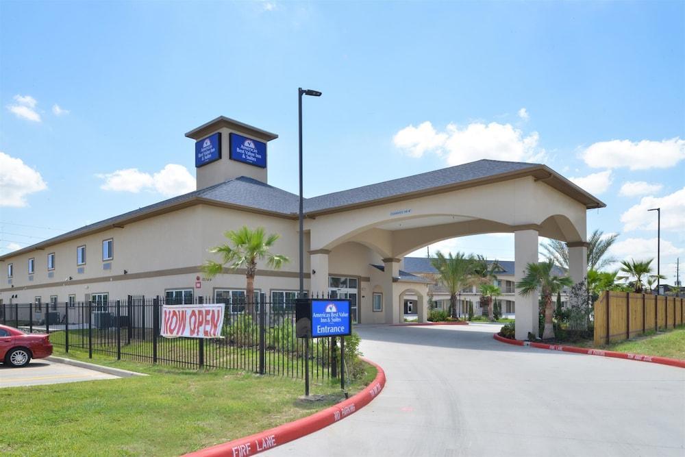 Regency Inn & Suites- Nw Houston Exterior photo